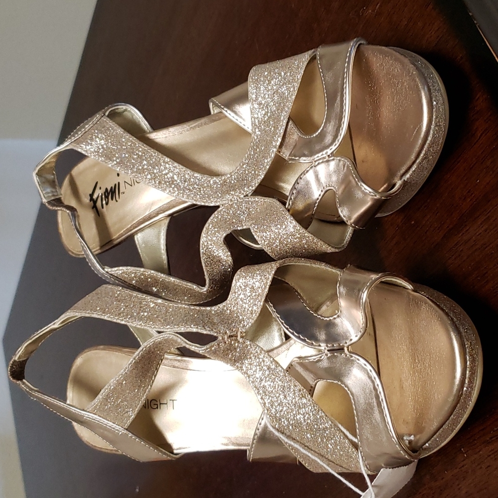 Gold strappy pumps